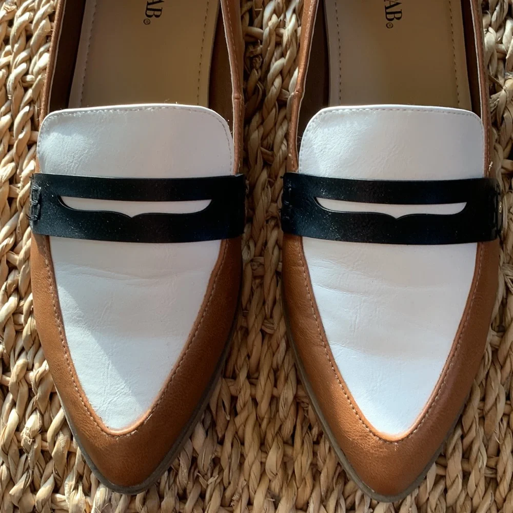 EUC.  Beautiful shoes.  Just Fab.  Size 10 - Picture 2 of 6